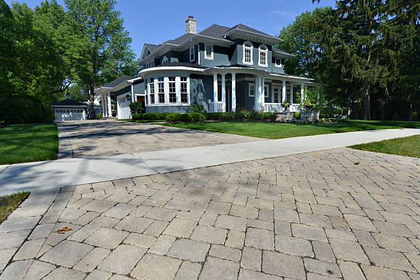 Best Custom Driveway Pavers  in Giddings, TX